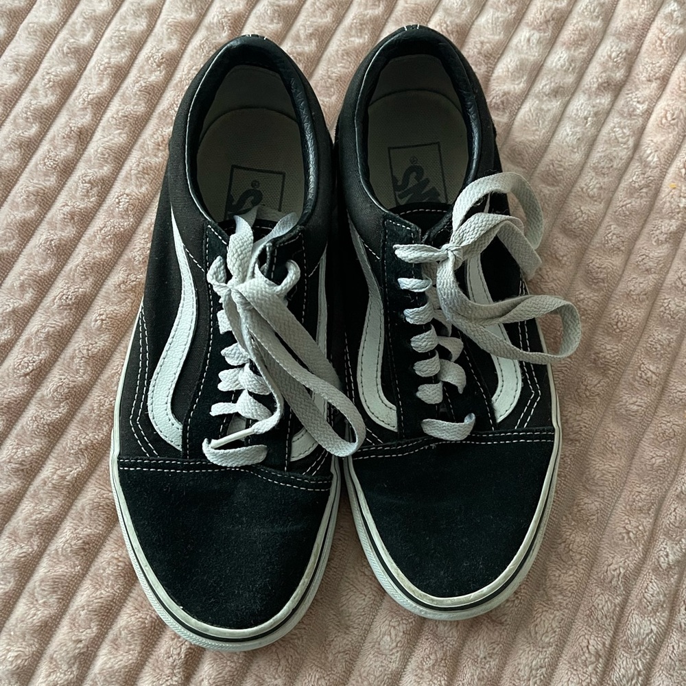 Black Vans
